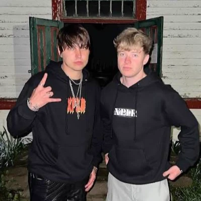 sam and colby thumbnail