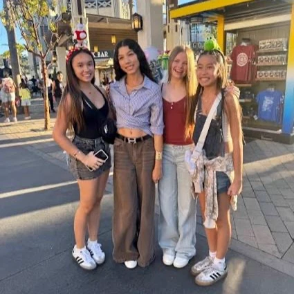 friend group thumbnail