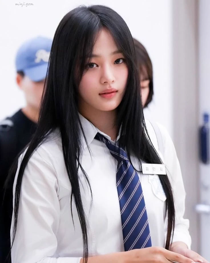 Kim Minji thumbnail