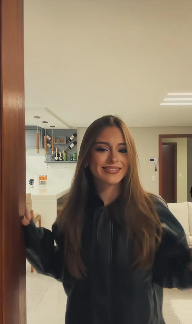 Luisa thumbnail