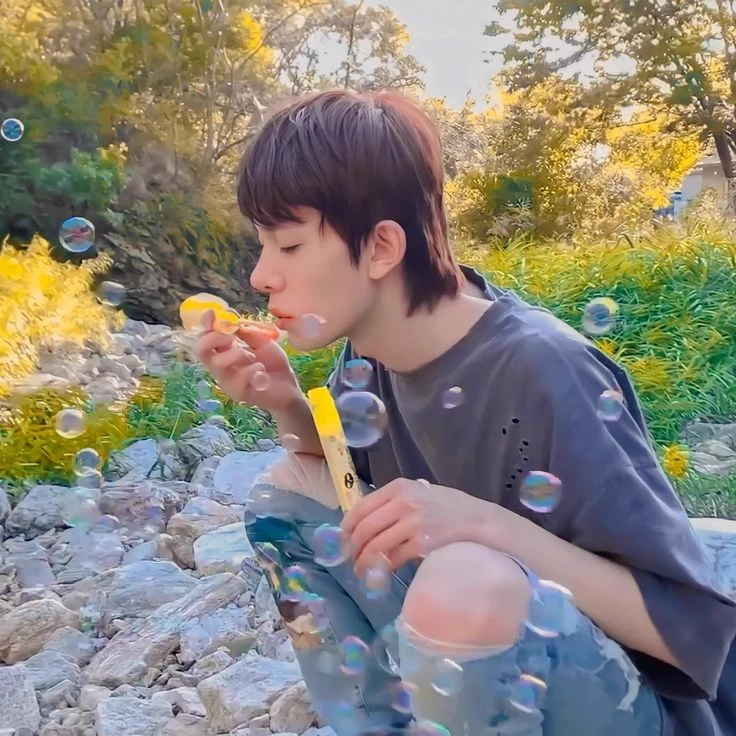 Heeseung. thumbnail