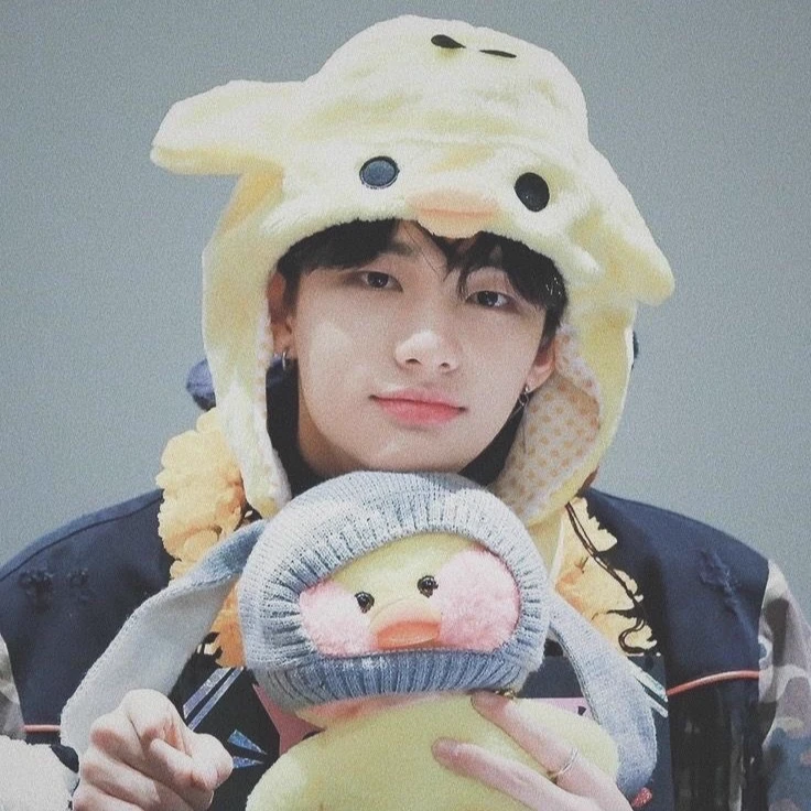Hwang Hyunjin - His daddy thumbnail