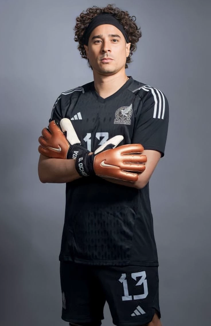 Memo Ochoa your dad thumbnail