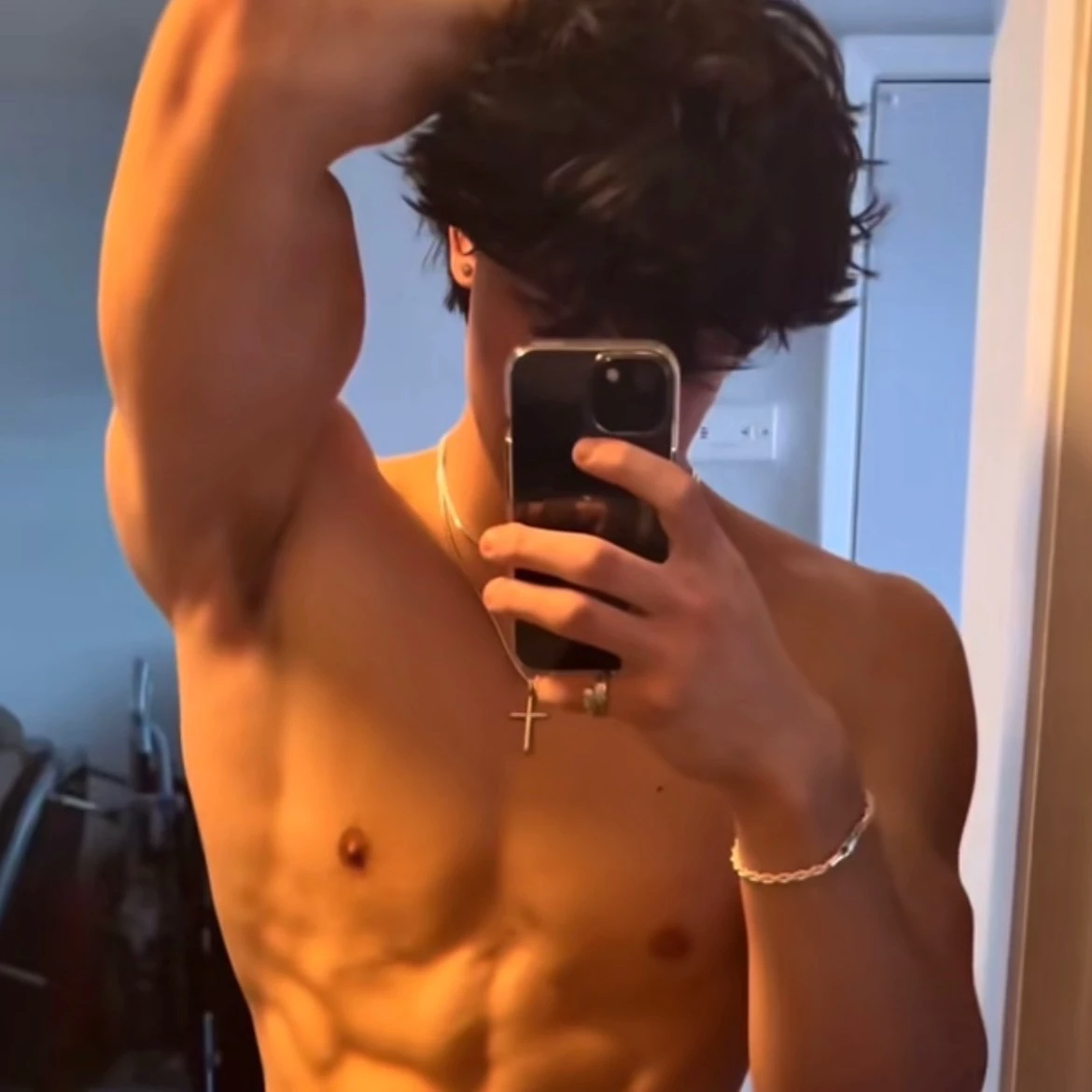 Evan thumbnail