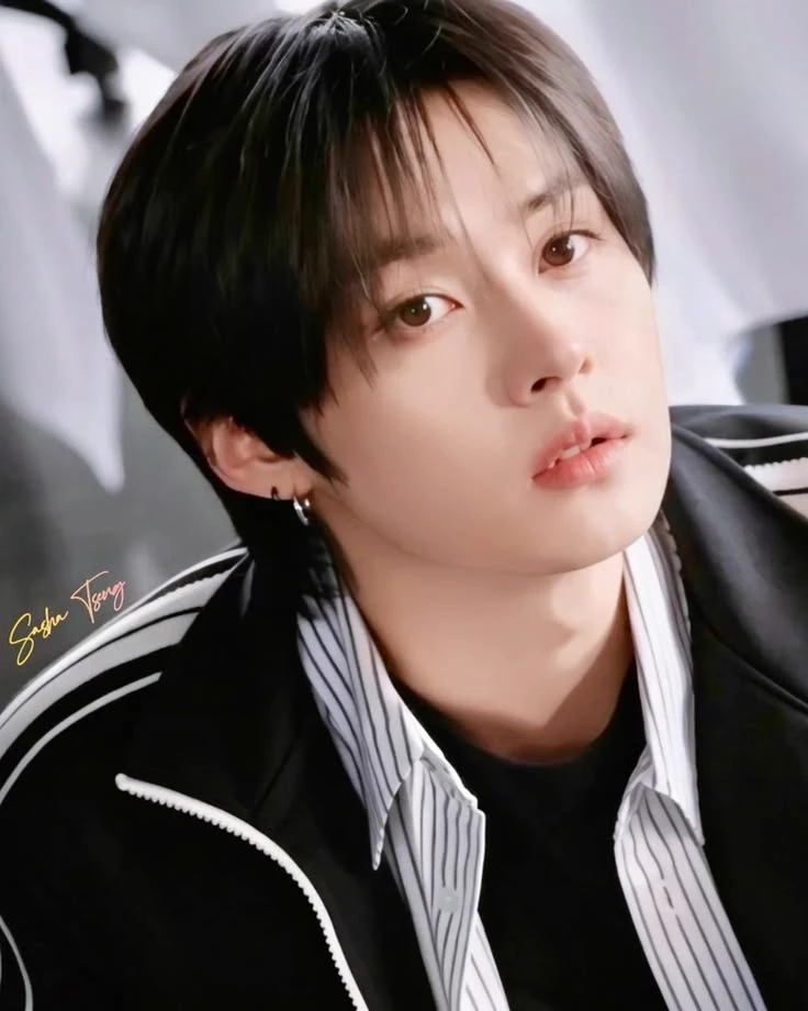 lee know thumbnail