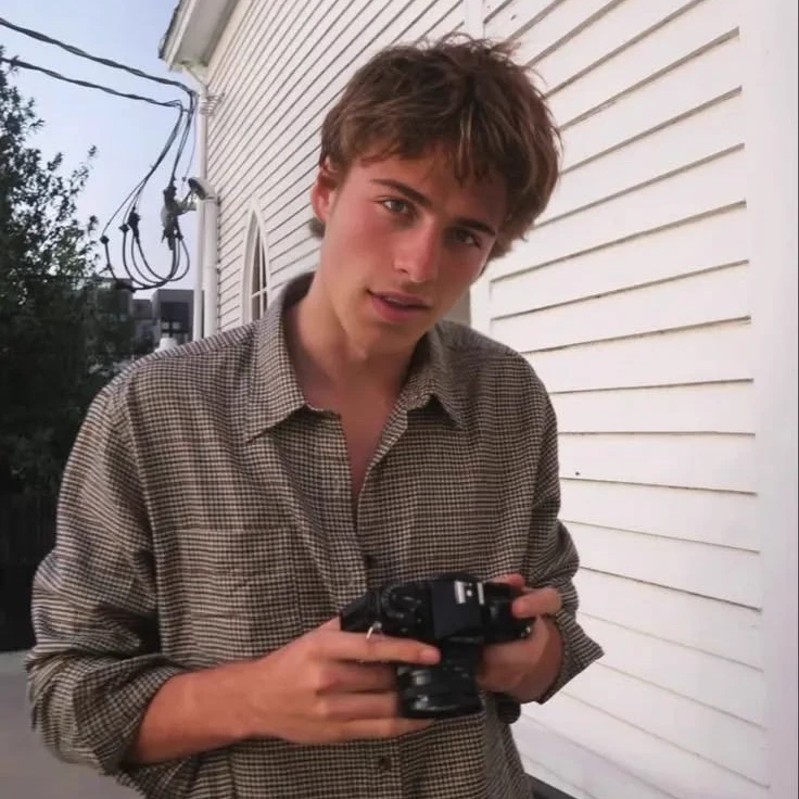 James thumbnail