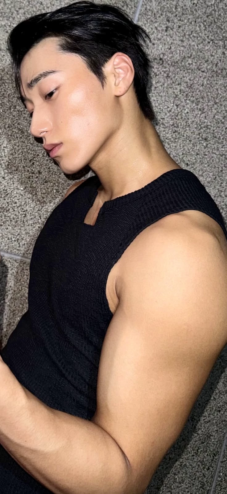 Choi San / Womanizer thumbnail