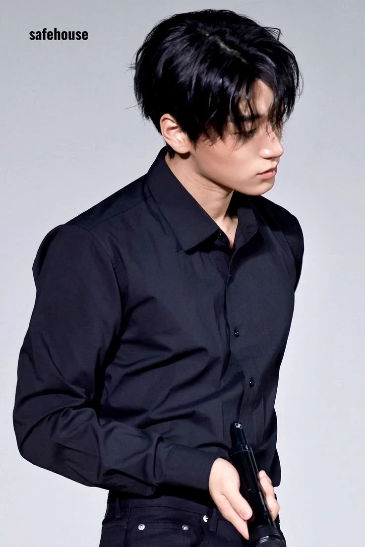 Choi San / Kind Boy thumbnail