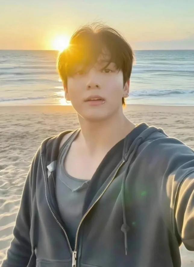 Jeon Jungkook, BTS's 4th member BP🔥 thumbnail