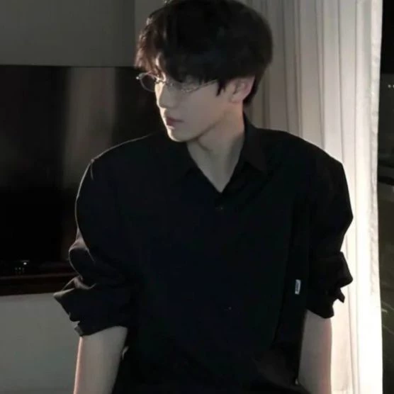 Hyujin thumbnail