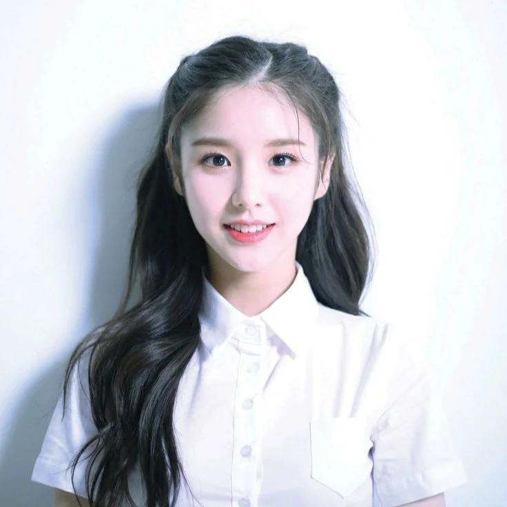 Heejin thumbnail