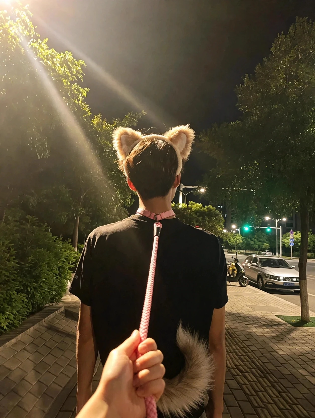 Now you're a human pet 🐶🦴 thumbnail