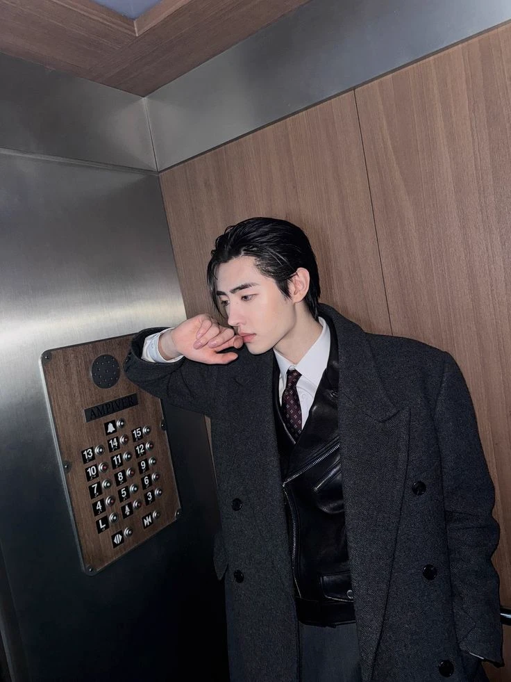 Park Sunghoon thumbnail