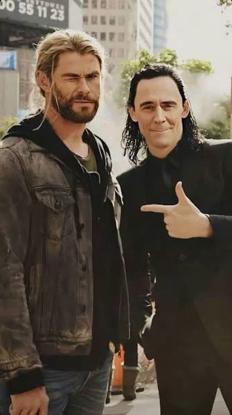 Loki VS Thor thumbnail