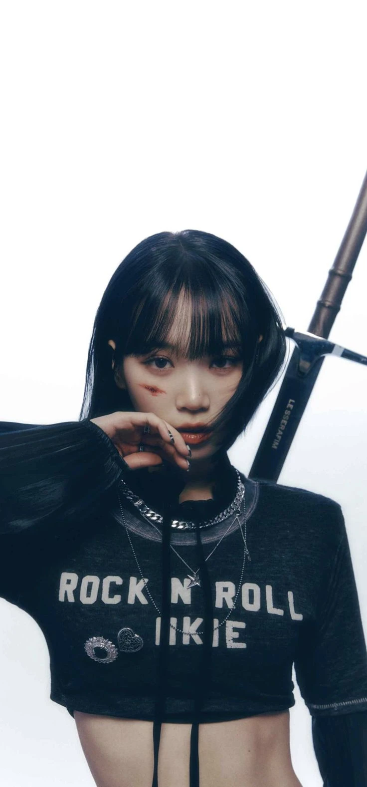 Kim Chaewon thumbnail