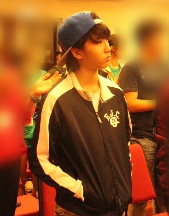 han jisung (pre-debut) thumbnail