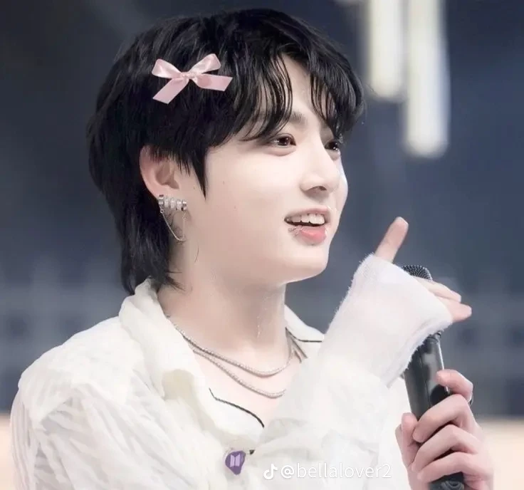 BTS x bebé Jungkook  thumbnail