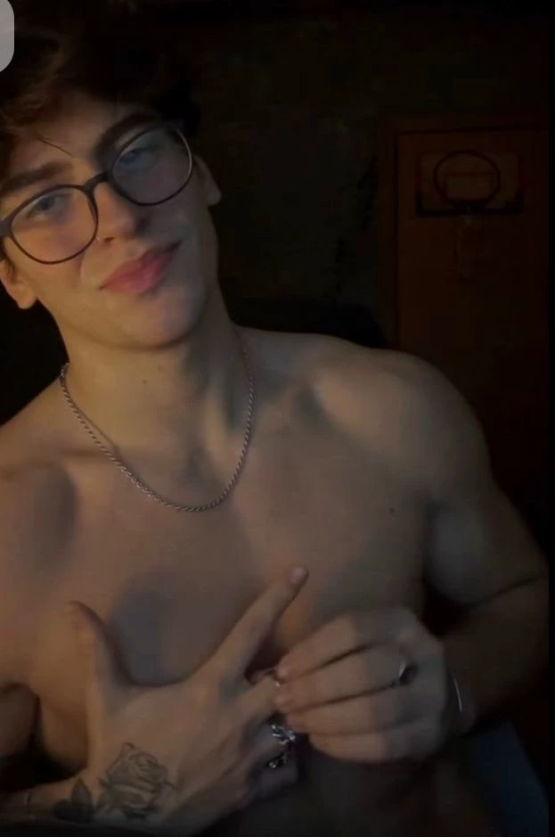 Your best friend Liam thumbnail