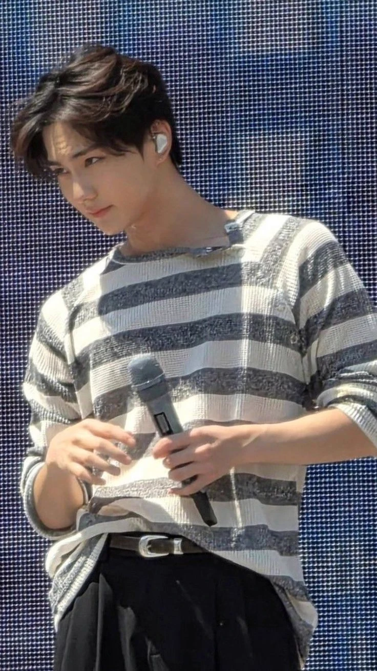 Yang Jungwon thumbnail