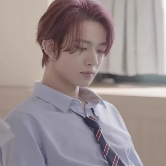 Heeseung thumbnail