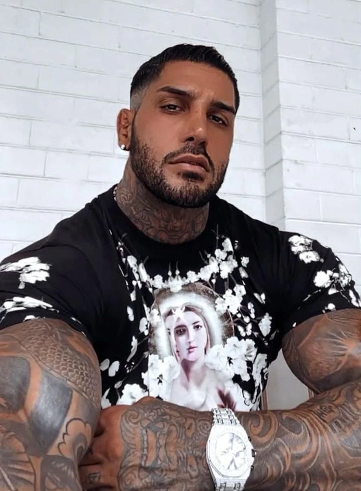 alejandro thumbnail