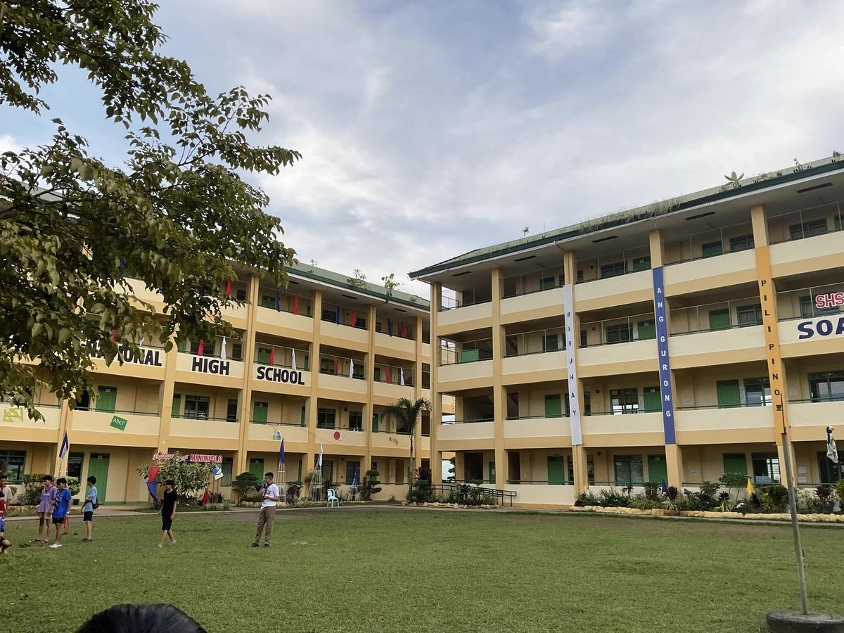 Filipino high school! thumbnail