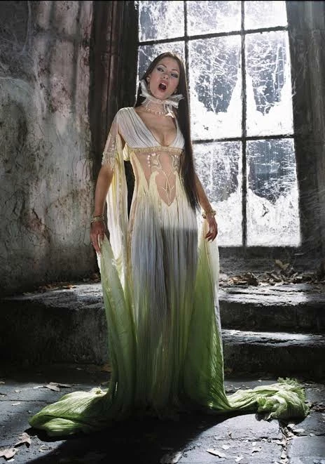 verona,Dracula's bride thumbnail