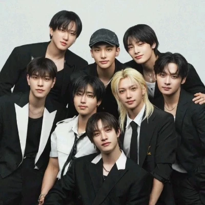 Straykids ~☆ thumbnail