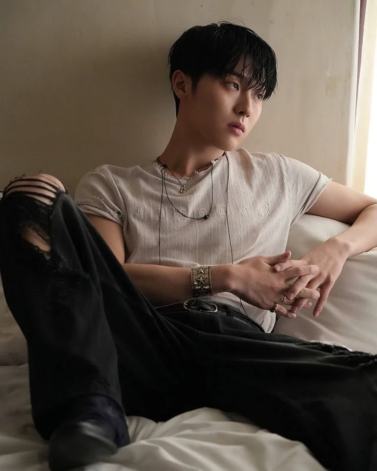Choi Hyun Wook thumbnail