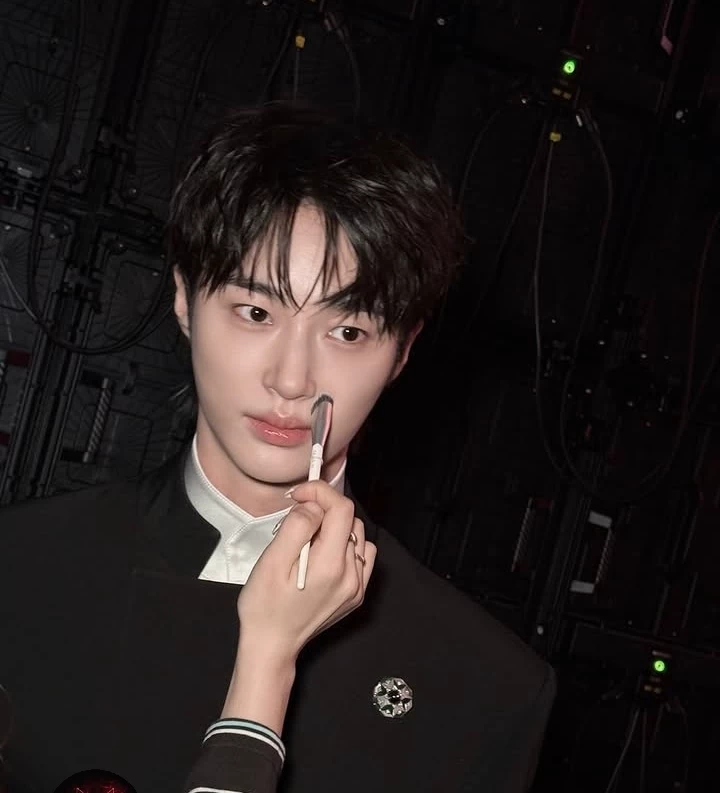 Woo Seok Byeon thumbnail