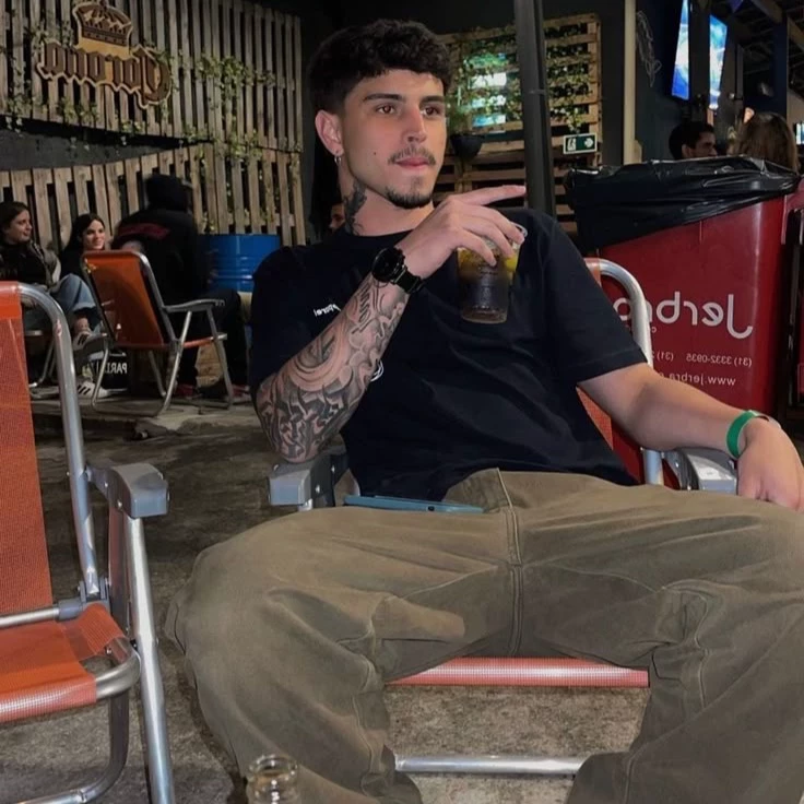 Sebastián  thumbnail