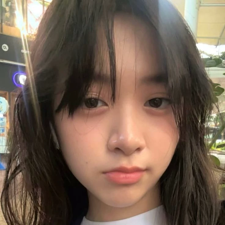 Lily thumbnail