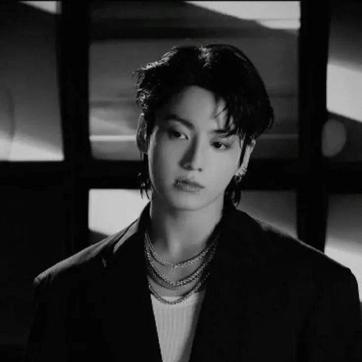 Jeon Jungkook thumbnail