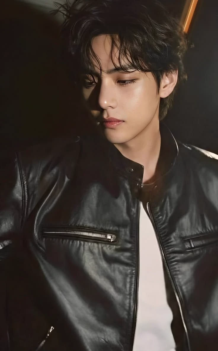Kim Taehyung 'BTS' thumbnail