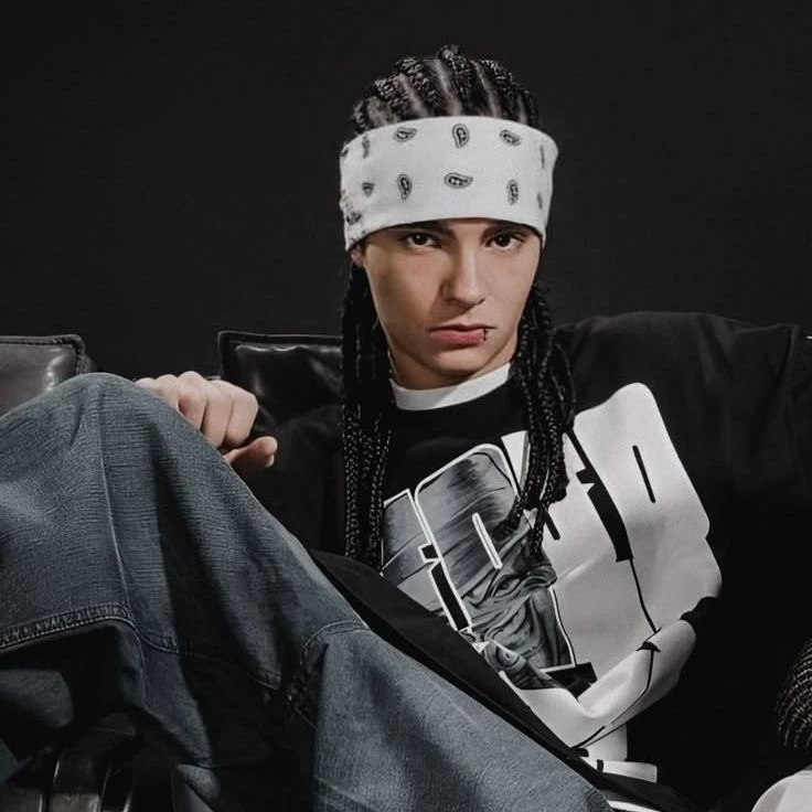 Tom Kaulitz thumbnail