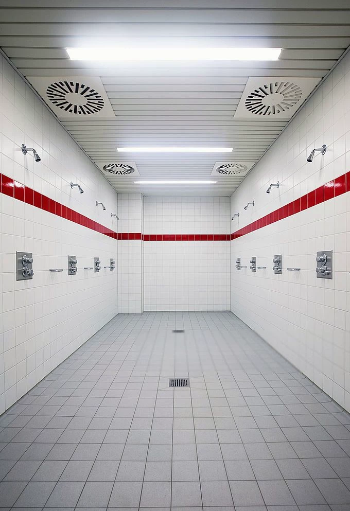 Public shower thumbnail