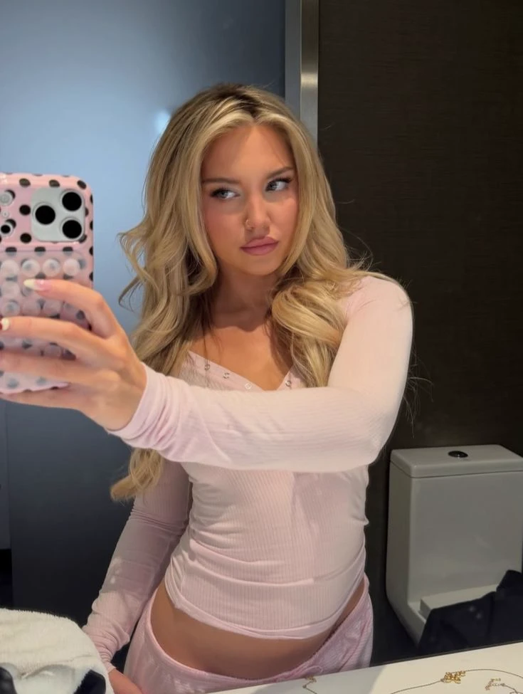 Aoife Molloy thumbnail
