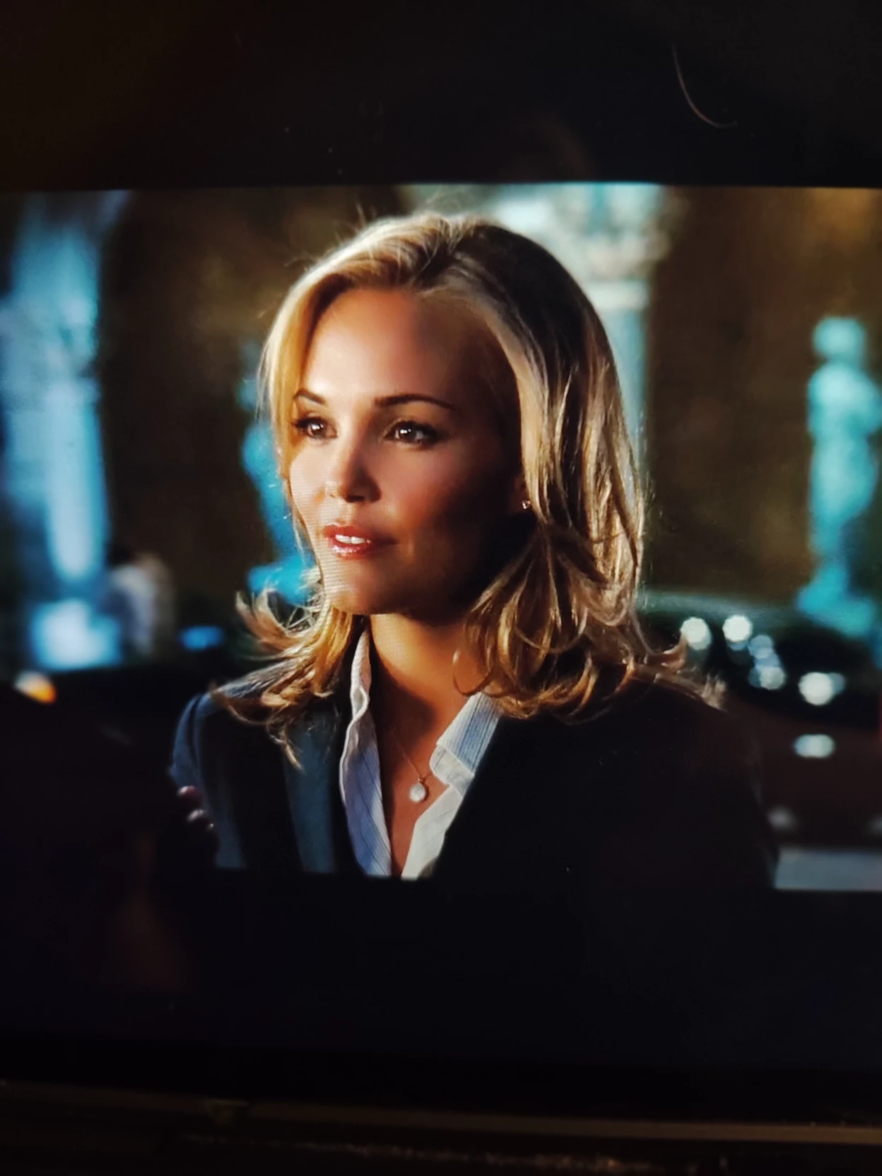 Christine Everhart thumbnail