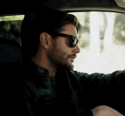 Dean Winchester thumbnail