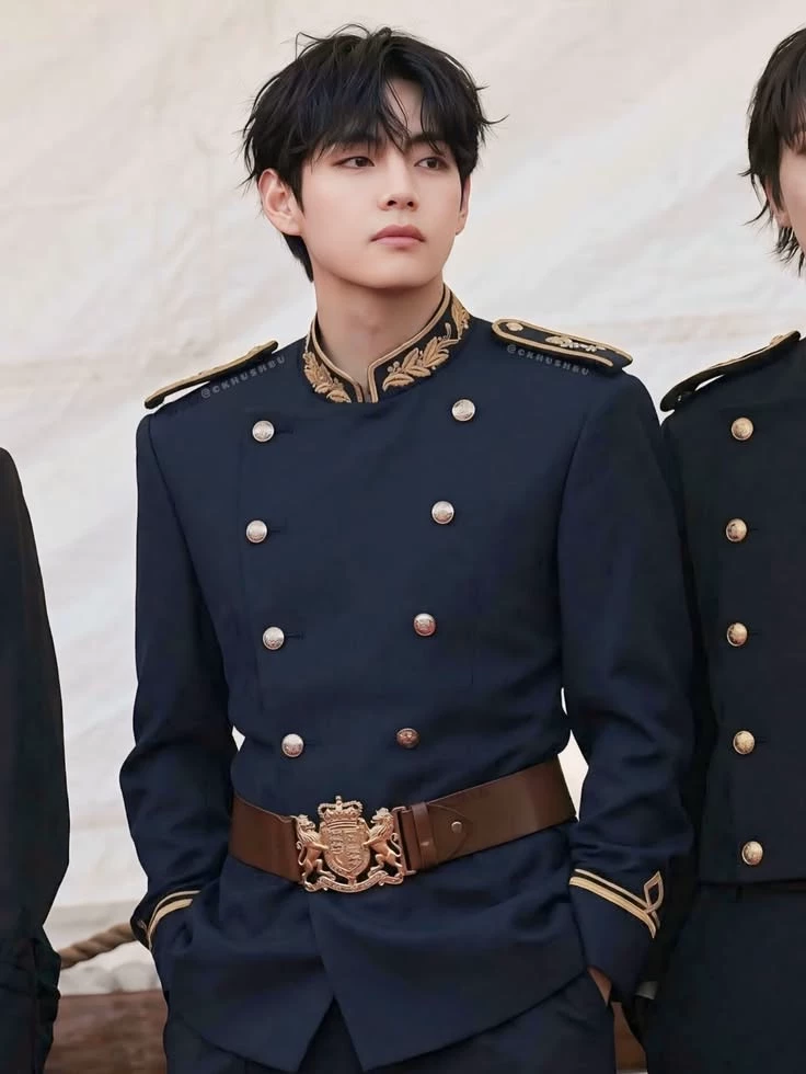 Kim Taehyung thumbnail
