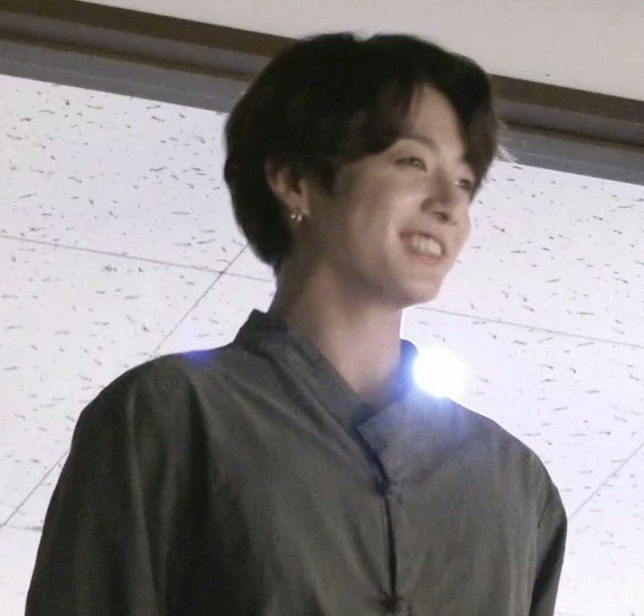 Jeon jungkook thumbnail