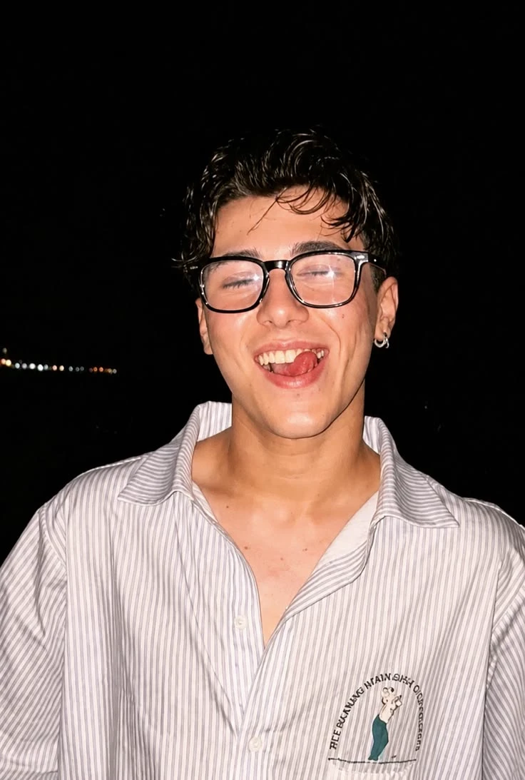 efe şan thumbnail
