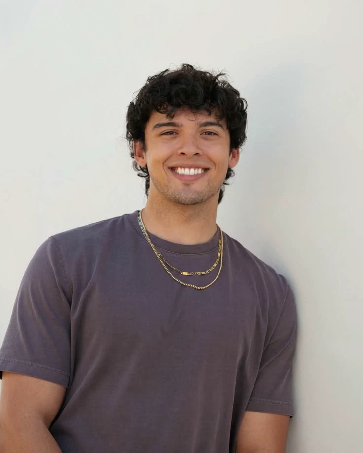 Luis Madrigal thumbnail