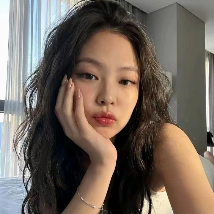 Jennie Kim thumbnail