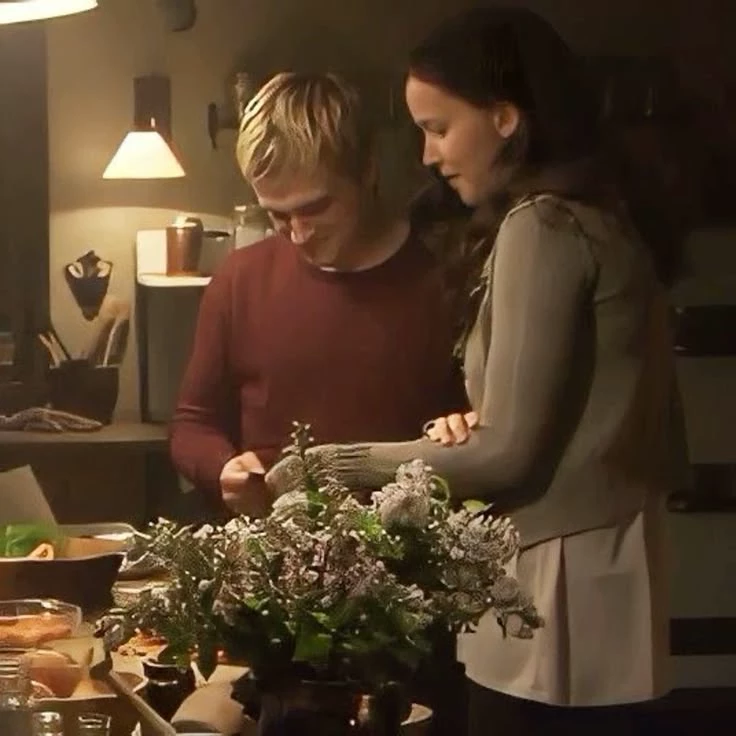 Everlark parents thumbnail