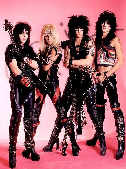 MÖTLEY CRÜE thumbnail