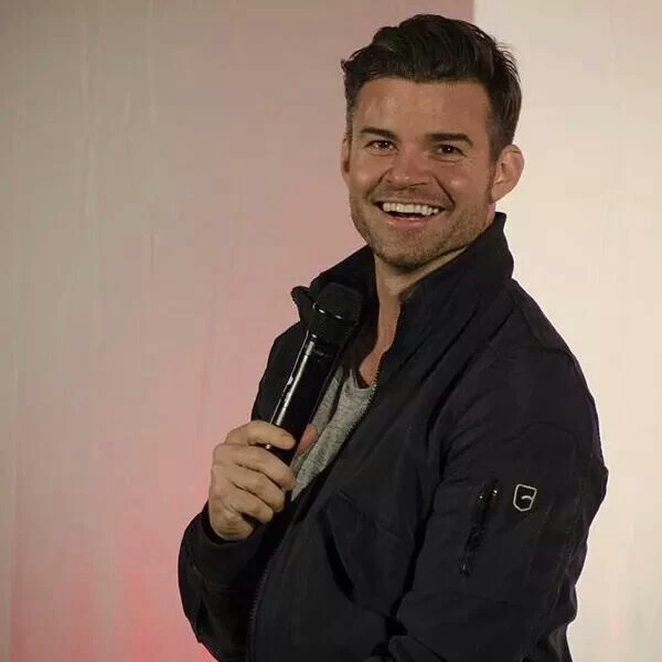 Daniel Gillies thumbnail