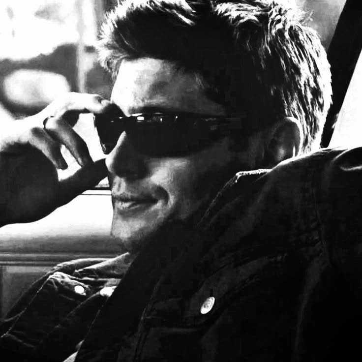 Dean Winchester thumbnail