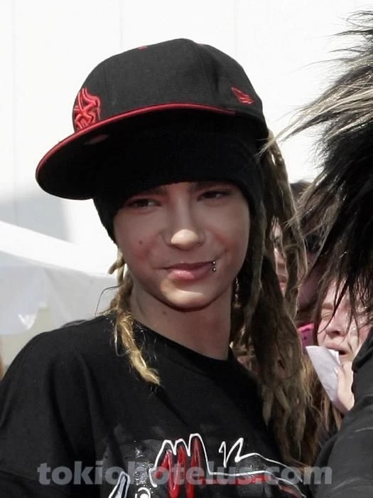 Tom Kaulitz thumbnail