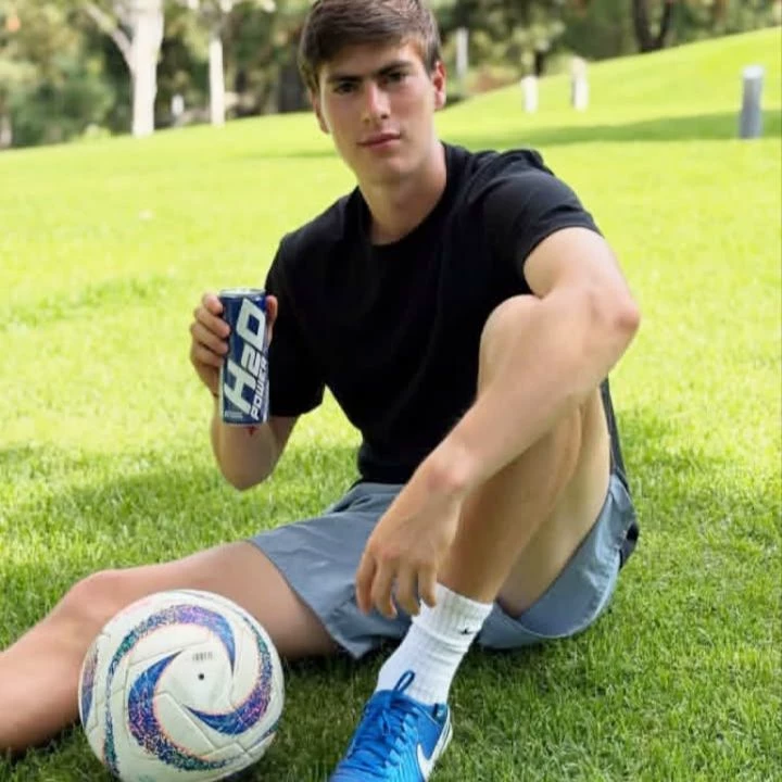 Armando Gonzales thumbnail
